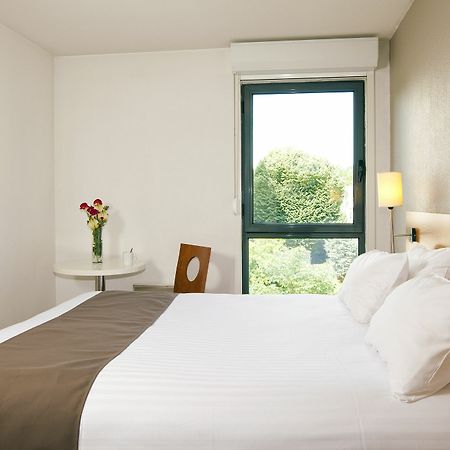 Sejours & Affaires Orleans Jeanne D'Arc Aparthotel Buitenkant foto