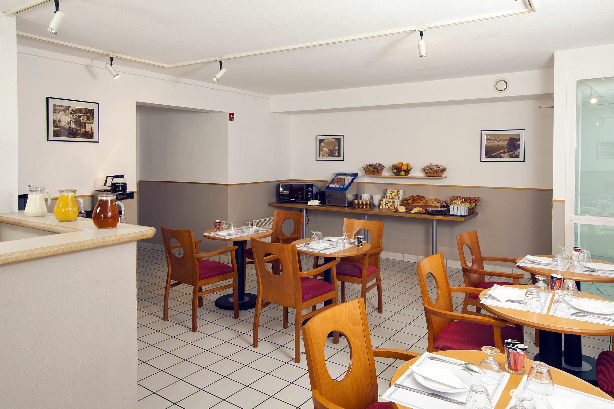 Sejours & Affaires Orleans Jeanne D'Arc Aparthotel Buitenkant foto