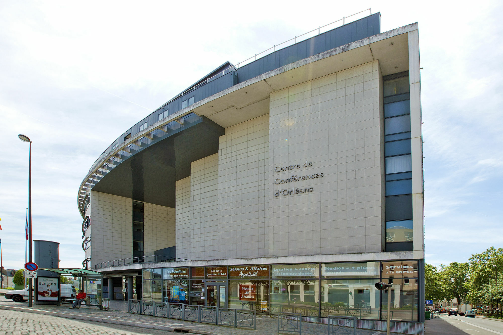 Sejours & Affaires Orleans Jeanne D'Arc Aparthotel Buitenkant foto